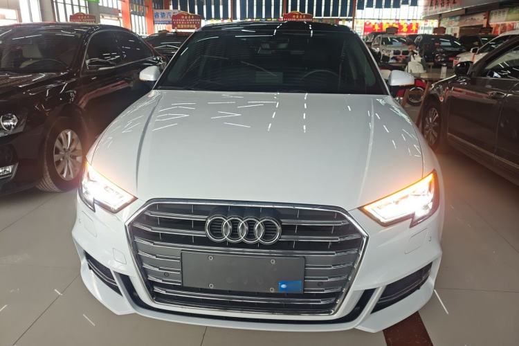 Used Audi A3 2020 Limousine 35 TFSI Fashion Edition China VI Emission Standard