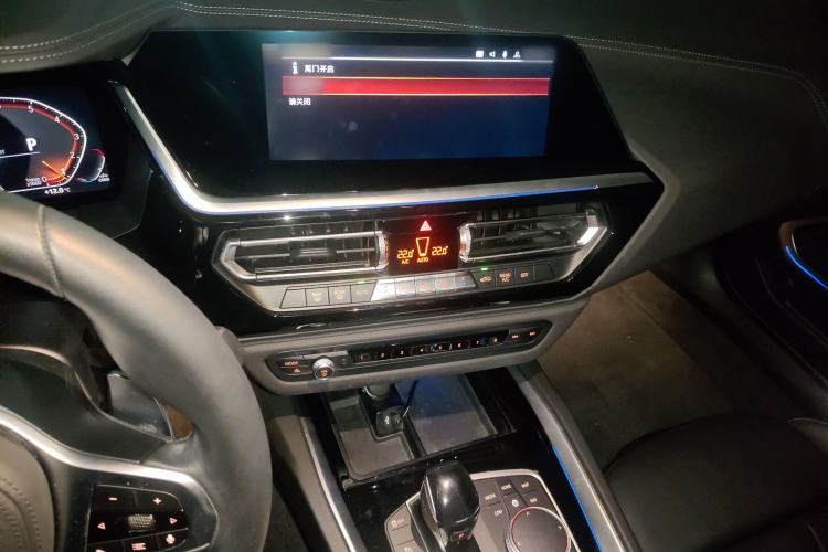 Used BMW Z4 2019 sDrive 25i M Sport Package Audio And AC Panel