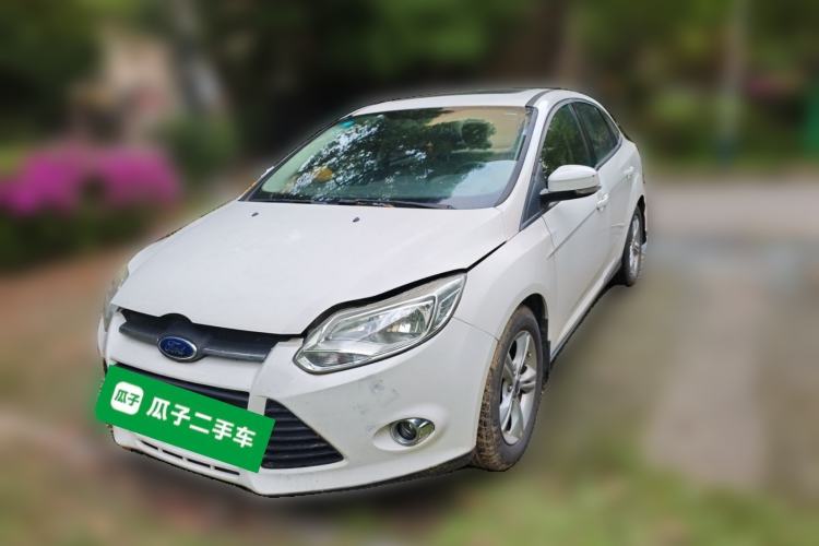 Used Ford Focus 2012 Sedan 1.6L Automatic Fashion Edition