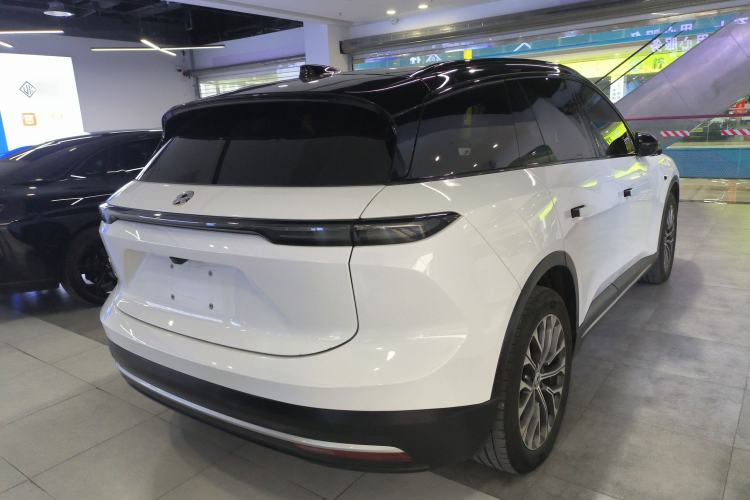 Used Nio ES6 2023 75 kWh
