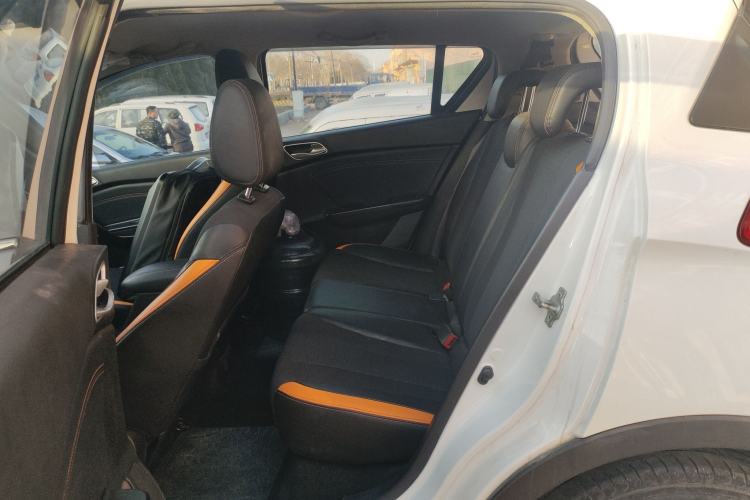 Used Baojun 310 2016 1.2L Manual Fashionable Edition