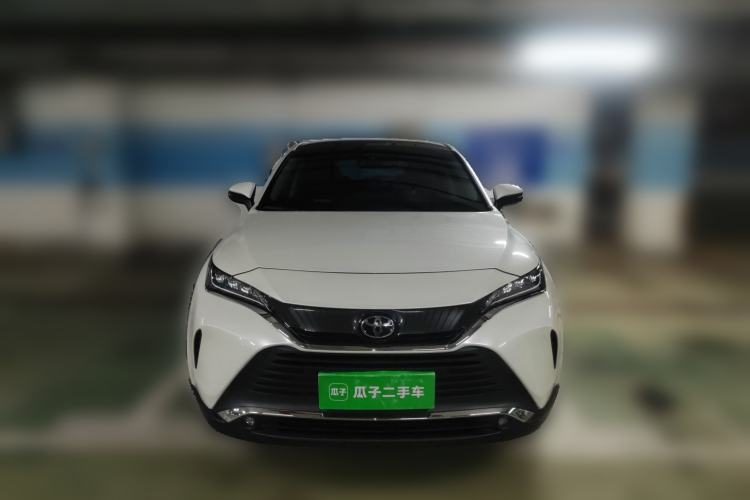 Used Toyota Harrier 2022 2.0L CVT Two-Wheel Drive Luxury Edition