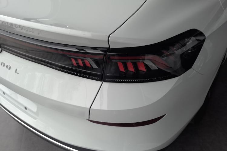 Used Volkswagen Lamando 2024 Lavida L 280TSI DSG Cool & Spicy Edition