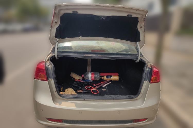 Used Buick Excelle 2011 1.6 LX-MT
