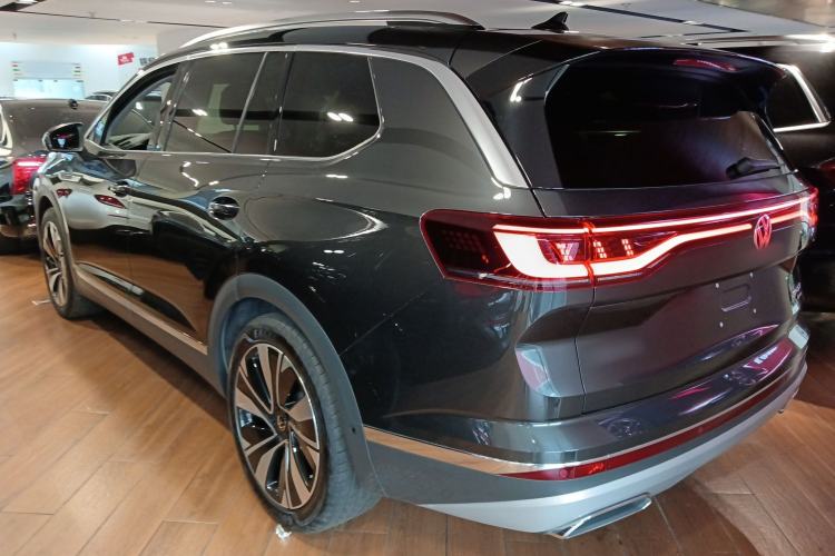 Used Volkswagen Talagon 2024 380TSI All-Wheel Drive Luxury Prestige Pro 6-Seater
