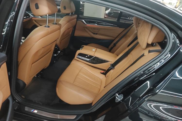 Used BMW 5 Series 2019 530Li Leading Model M Sport Package