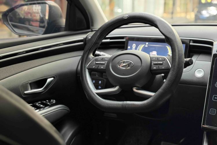 Used Hyundai Tucson 2023 Tucson L 1.5T Automatic Two-Wheel Drive LUX Prestige Edition Interior 2