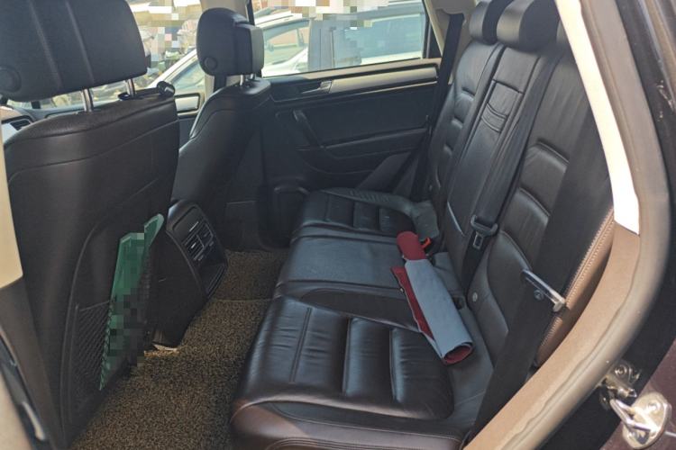 Used Volkswagen Touareg 2017 3.0 TSI Touareg Edition Left Rear Seat