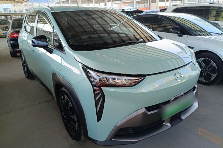 Used AION Y 2022 70 Tech Edition Lithium Iron Phosphate
