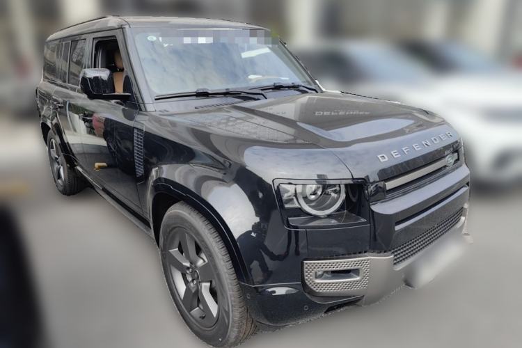 Used Land Rover Defender 2025 130 3.0T P400 Seven-Seat Luxury Edition Front Right 45 Deg