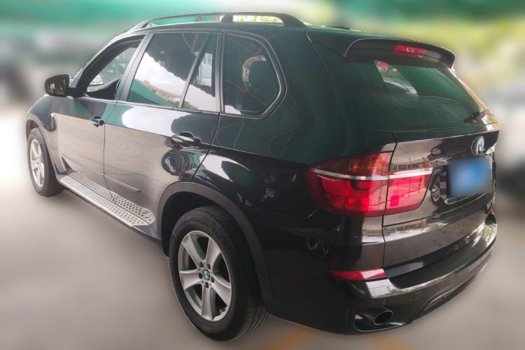 Used BMW X5 2011 xDrive35i Leading Model Rear Left 45 Deg