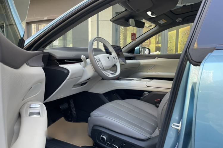 Used Deepal L07 2024 230Max Qiankun Intelligent Driving ADS SE Range-Extended Version