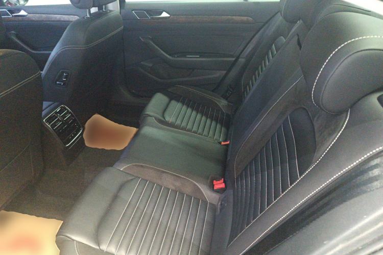Used Volkswagen Magotan 2020 330TSI DSG Leading Model Left Rear Seat