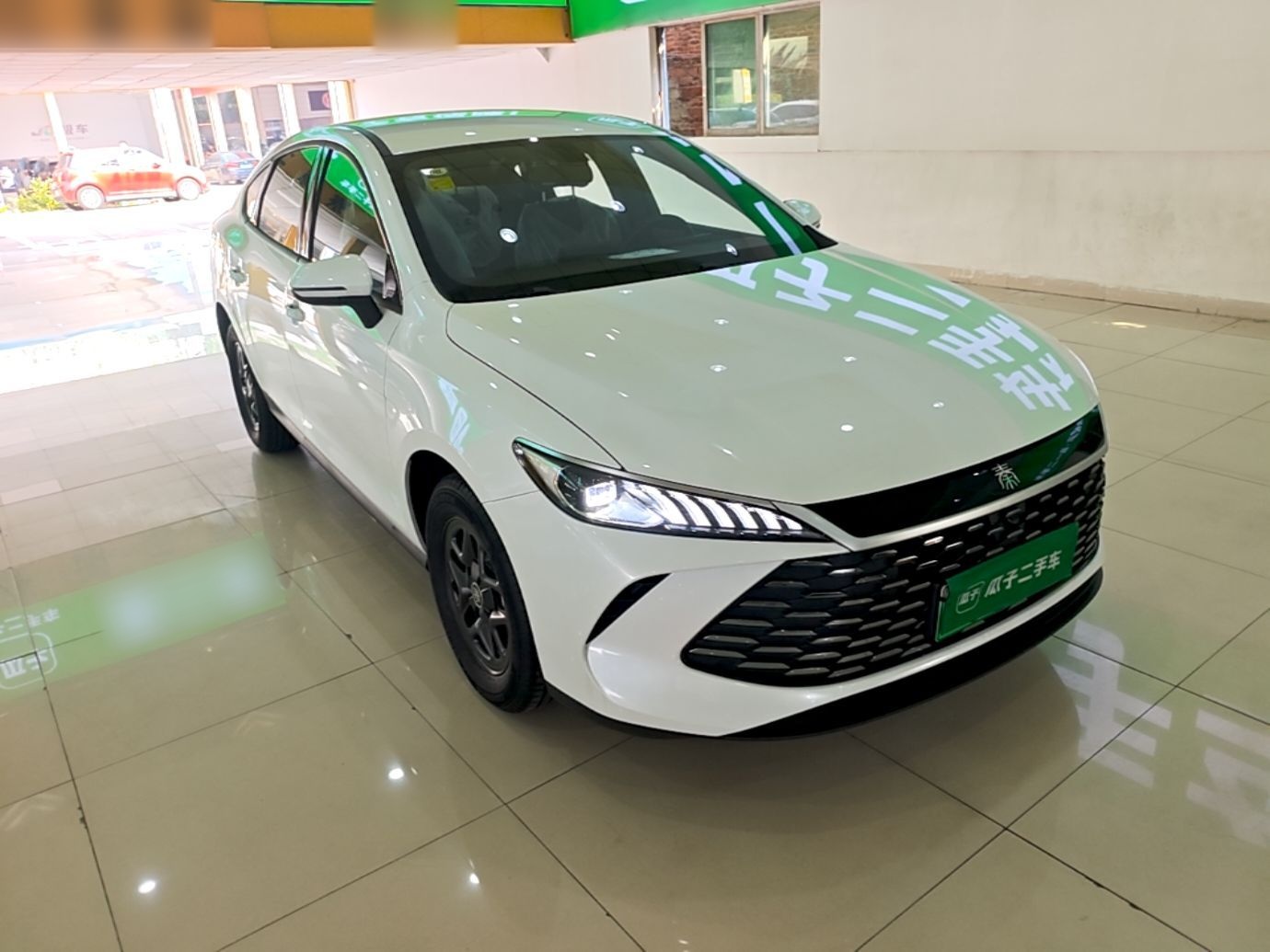BYD Qin PLUS 2026 DM-i 128KM Progressive Model — снимка 3