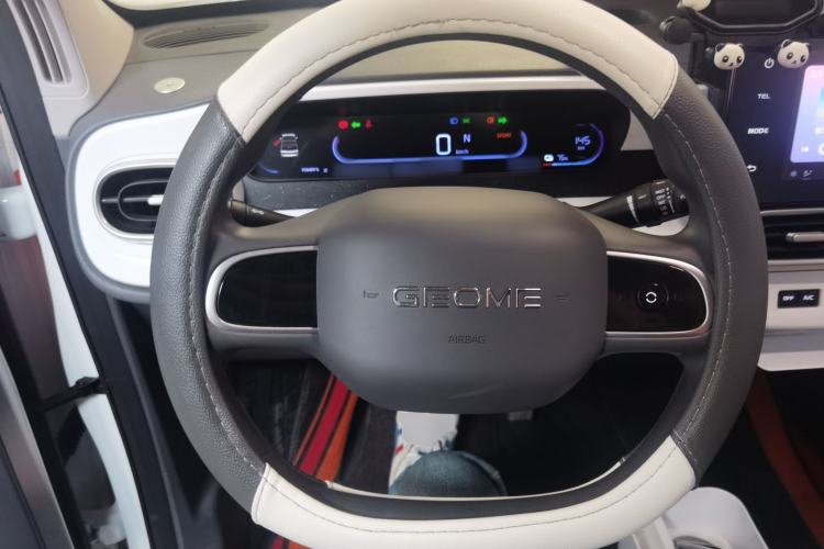 Used Geely Galaxy Panda 2025 210 km – Yuanqi Bear
