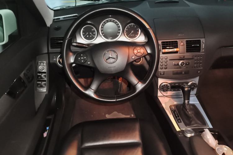Used Mercedes-Benz C-Class 2010 C 300 Estate Steering Wheel