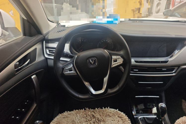 Used CHANGAN CS35PLUS 2018 1.6L Manual Changlian Edition China V Standard Steering Wheel