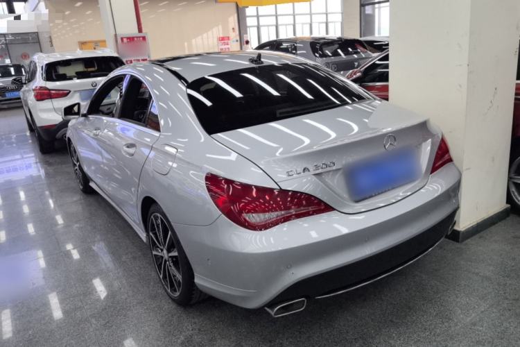Used Mercedes-Benz CLA 2015 CLA 200
