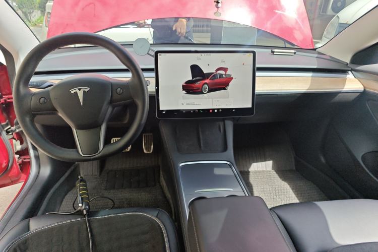 Used Tesla Model 3 2022 Rear-Wheel-Drive Version Center Console