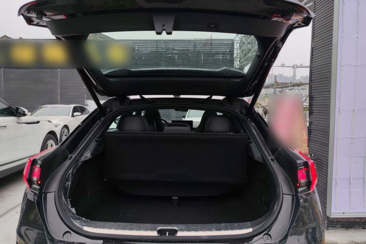 Used Zeekr 001 2023 WE Edition 100 kWh
