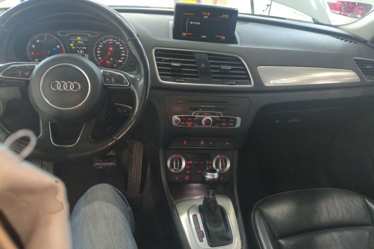 Used Audi Q3 2015 35 TFSI quattro Technology Edition
