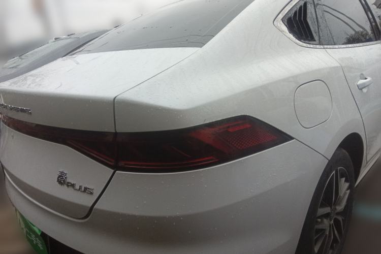 Used BYD Qin PLUS 2023 Champion Edition DM-i 120KM Excellence Model
