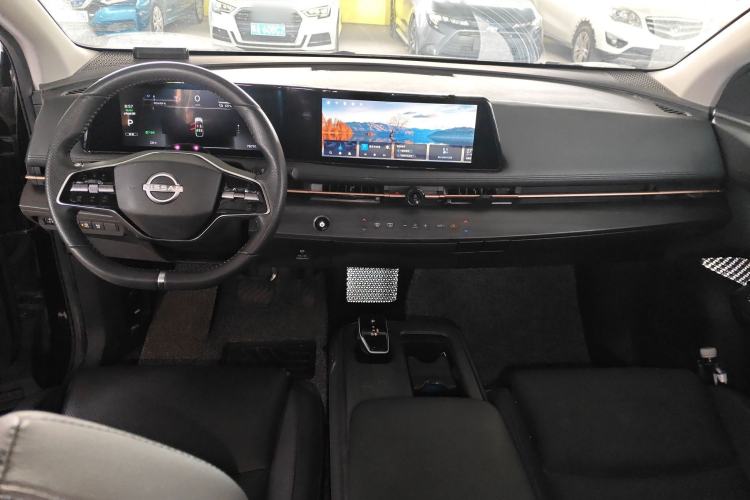 Used Nissan ARIYA 2022 Two-Wheel Drive Long-Range Version Center Console