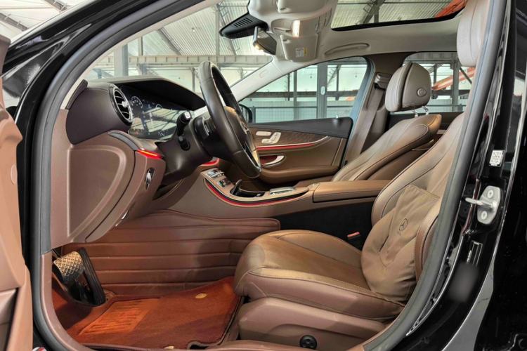 Used Mercedes-Benz E-Class 2023 Updated E 300 L Fashion Edition
