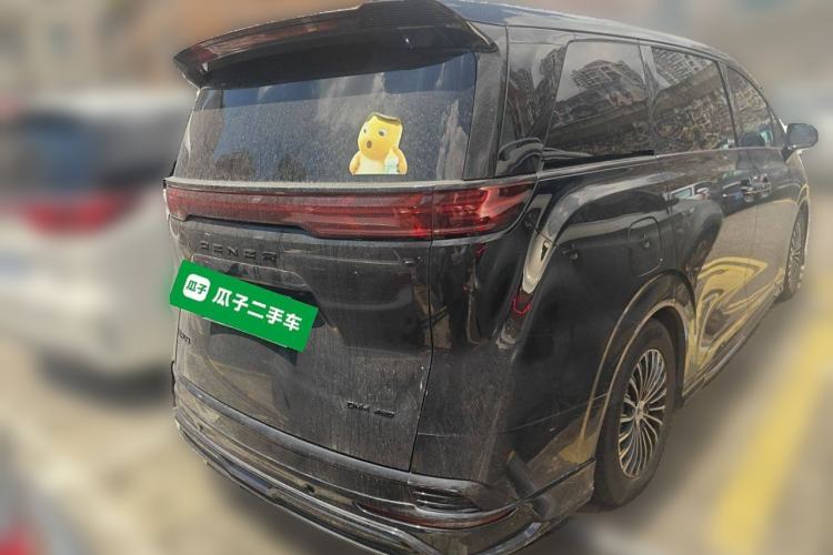 Used Denza D9 2024 DM-i 980 Four-Wheel Drive Prestige Model
