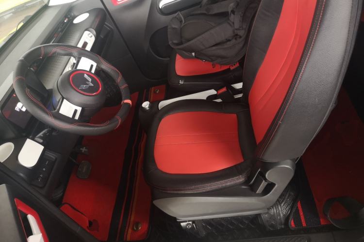 Used Wuling Hongguang MINIEV 2022 GAMEBOY 300km Enthusiast Model with Lithium Iron Phosphate Left Front Seat