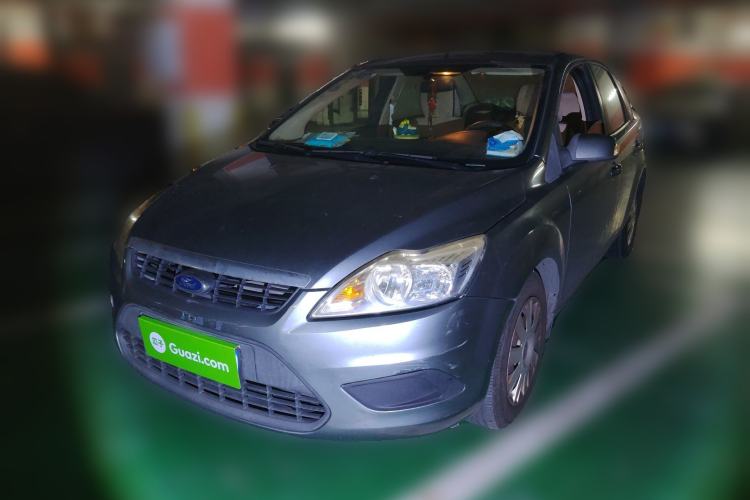 Used Ford Focus 2012 Sedan Classic 1.8L Manual Base Model