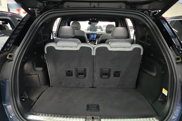 Used Nio ES8 2020 415 km Range 6-Seater Version
