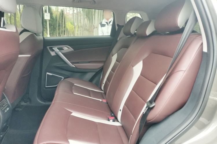 Used Geely Auto Emgrand X7 Sport 2022 1.8TD DCT Zhiya Trim