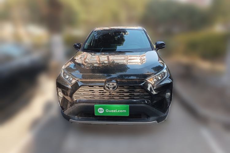 Used Toyota RAV4 2022 2.0L CVT Two-Wheel Drive Fashion Plus Edition
