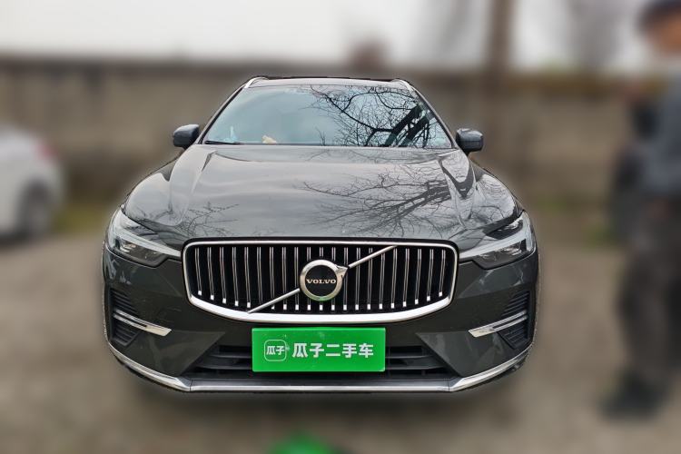 Used Volvo XC60 2022 B5 4x4 Smart Luxury Edition