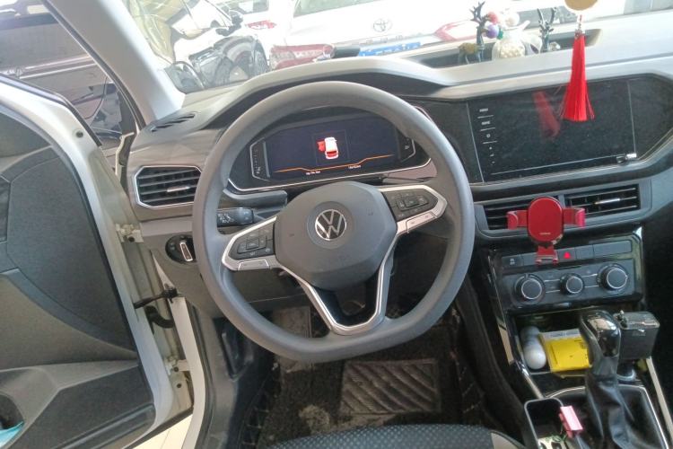 Used Volkswagen Tacqua 2020 1.5L Automatic Yue