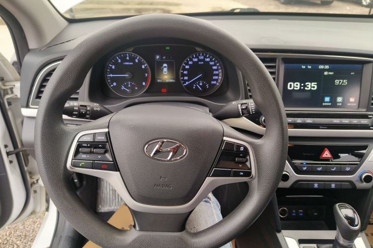 Used Hyundai Elantra (6th Generation / Lingdong) 2016 1.6L Automatic ZhiXuan – Elite Version
