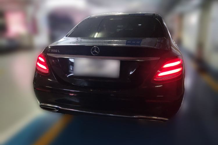 Used Mercedes-Benz E-Class 2017 E 300 L Sporty and Stylish Model