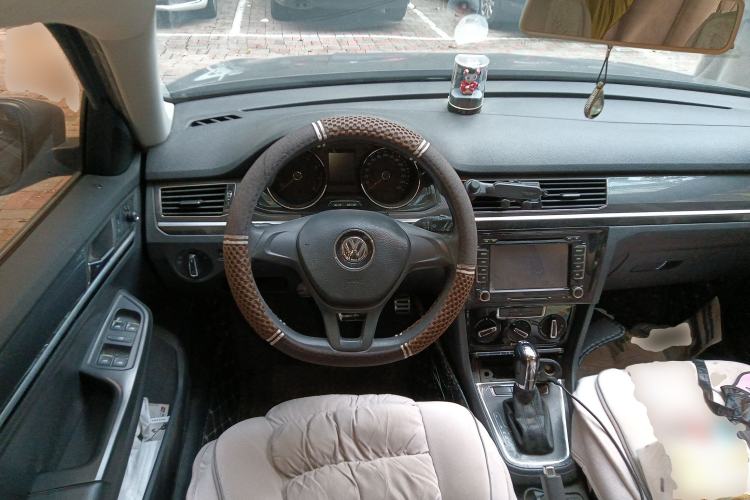 Used Volkswagen C-TREK 2017 230TSI DSG Comfort Version