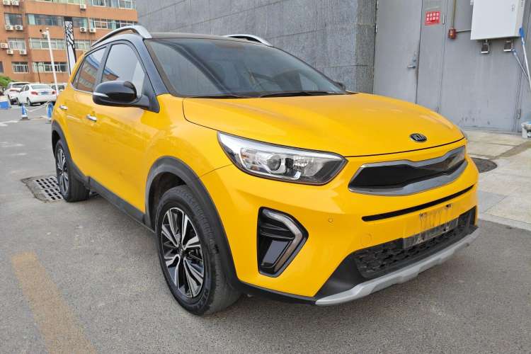 Used Kia kx1 Stonic 2021 1.4L CVT Fun & Sunroof Model