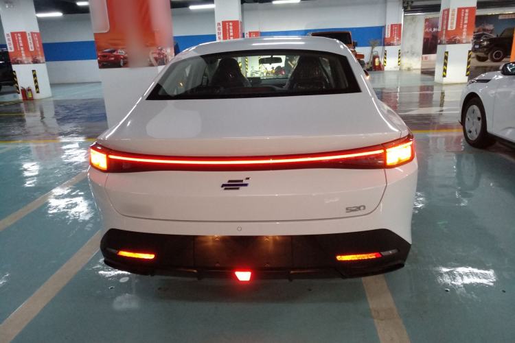 Used CHANGAN OSHAN 520 2025 Standard Edition
