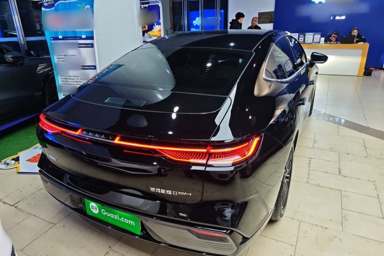 Used Geely Galaxy Galaxy 8 2025 130km EM-i Prestige Edition