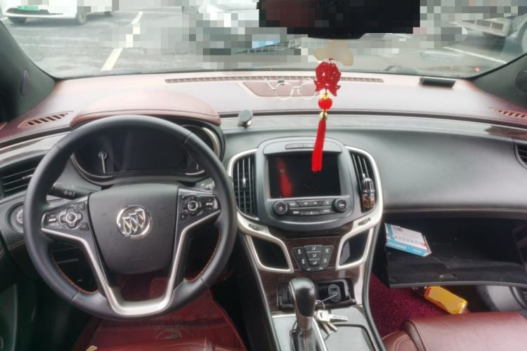 Used Buick LaCrosse 2014 2.0T SIDI Elite Tech Version Center Console