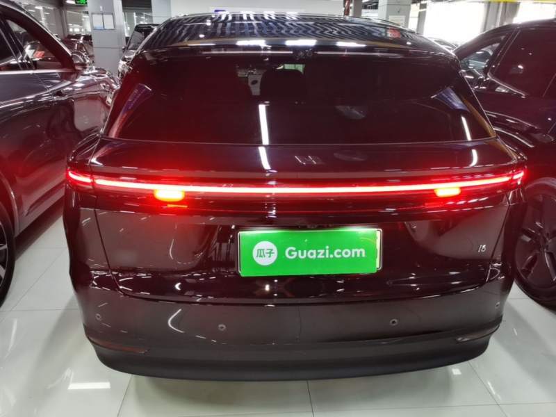Used Li Auto i6 2025 Model Two-Wheel-Drive Standard Type — 5
