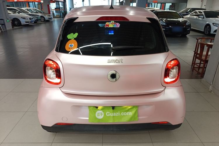 Used smart forfour 2016 1.0L 52 kW Dynamic Edition
