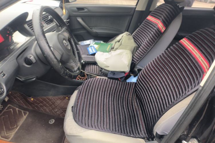 Used Volkswagen Santana 2013 1.6L Manual Fashion Edition Left Front Seat