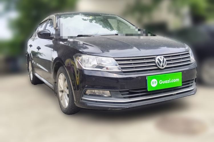 Used Volkswagen Lavida 2017 1.6L Automatic Comfort Edition
