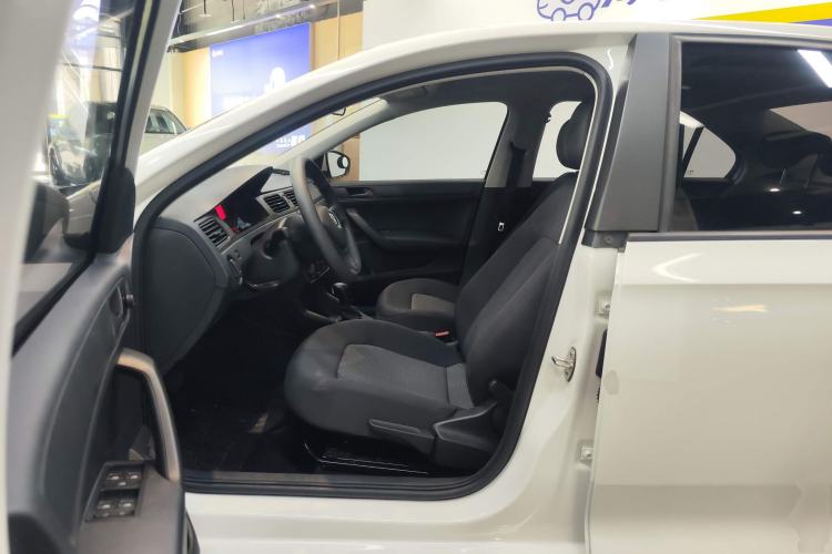 Used Volkswagen Santana 2019 1.5L Automatic Fashion Edition China VI