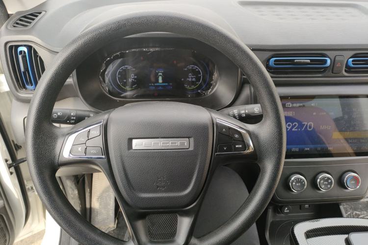 Used Dongfeng Fengon E380 2023 Commercial Version – Comfort Edition 8 Seats
