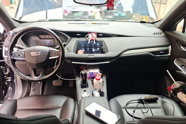 Used Cadillac XT4 2020 28T Two-Wheel-Drive Leading Version